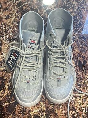 FILA Men’s Silver Mesh High-Top Sneakers